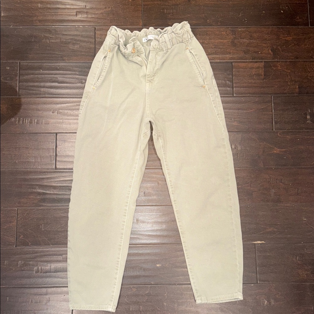 Zara Sage Green High-Waisted Pants